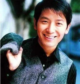 90岁男明星,致敬90岁男明星的不老风采
