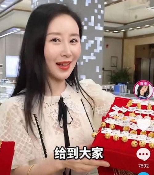 哪些网红转行明星了呢,揭秘那些成功转行明星的网红之路